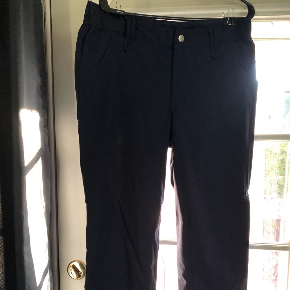 Dry on the Fly Capris - Navy Blue